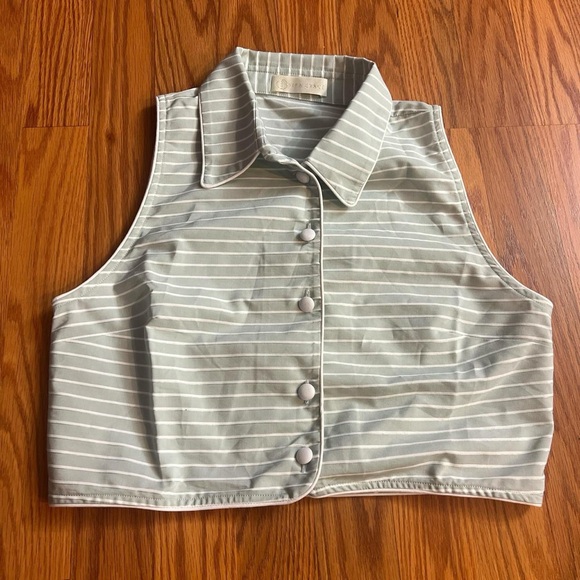 Vita Grace Tops - Vita Grace Mint and white striped cropped button up vest top